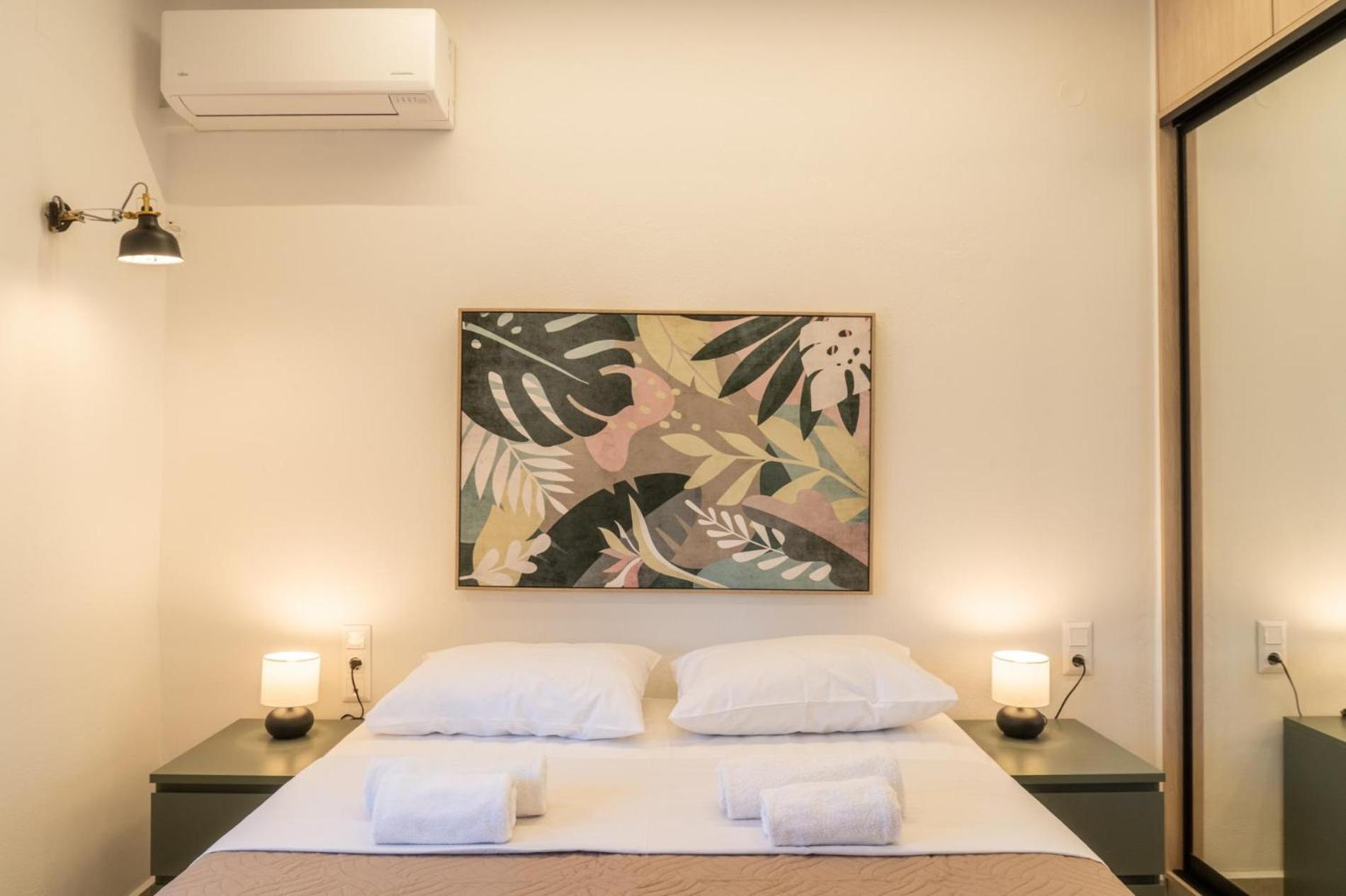 Appartement Pananos Sq. House Ii *